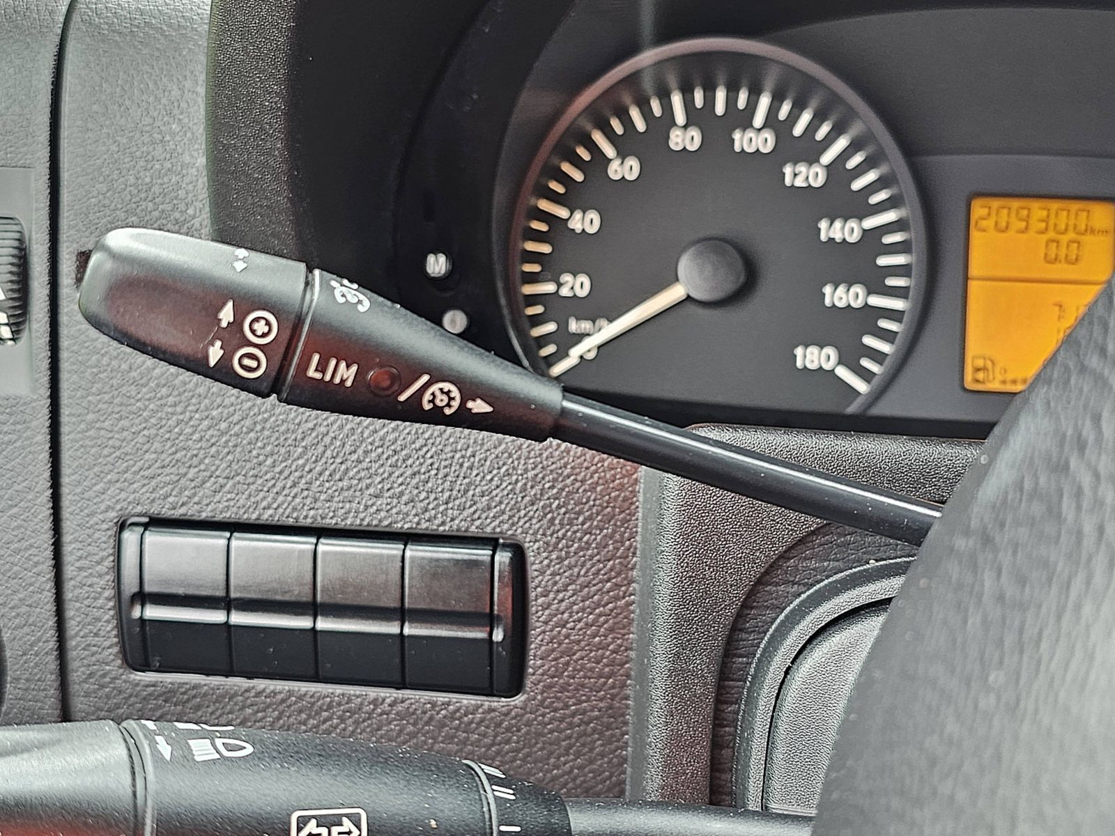 Inbouw: Cruisecontrol voor Crafter 2E/2F & Sprinter W906