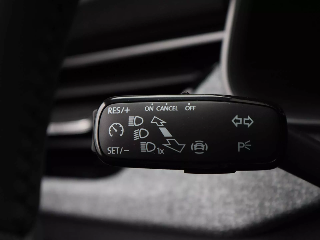 Inbouw: Cruise control Golf 7, E-Golf en Sportsvan