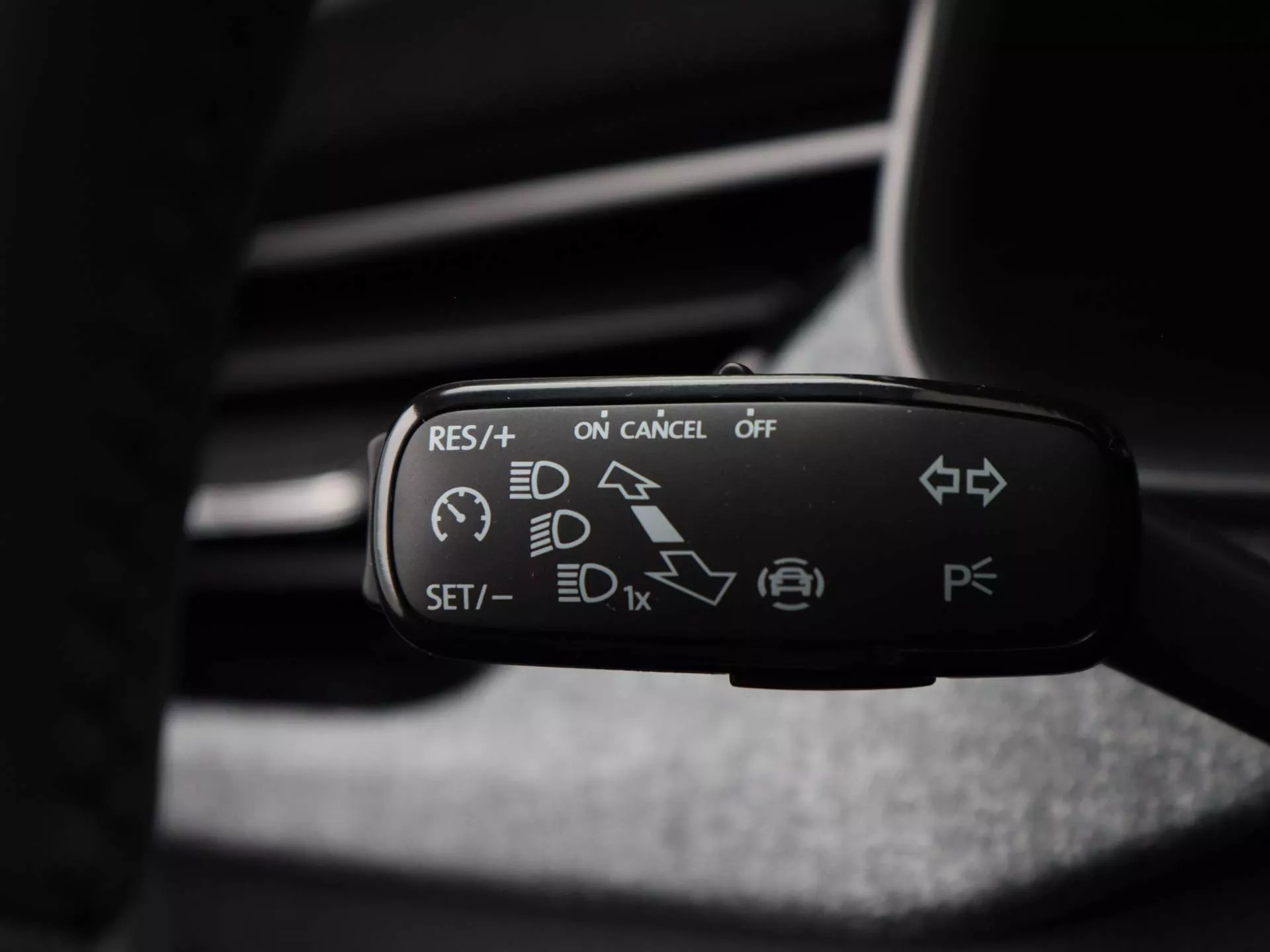 Inbouw: Cruise control Golf 7, E-Golf en Sportsvan